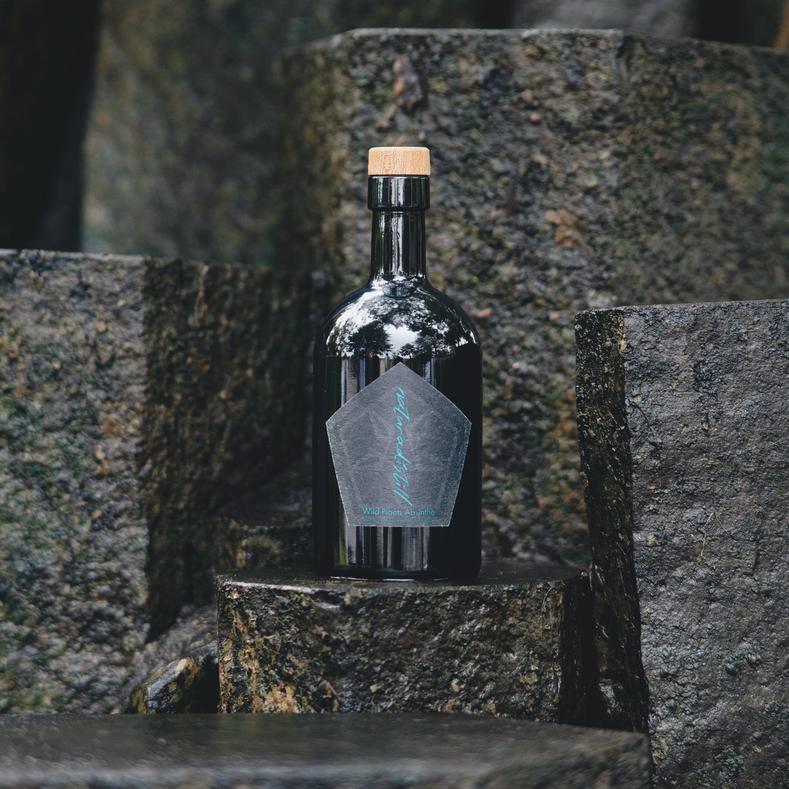 完売御礼〉naturadistill山菜アブサン Wild Plants Absinthe